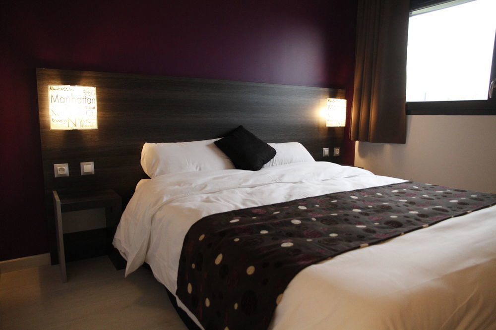 Hotel ibis Styles Rouen Val De Reuil Val-de-Reuil Exterior foto