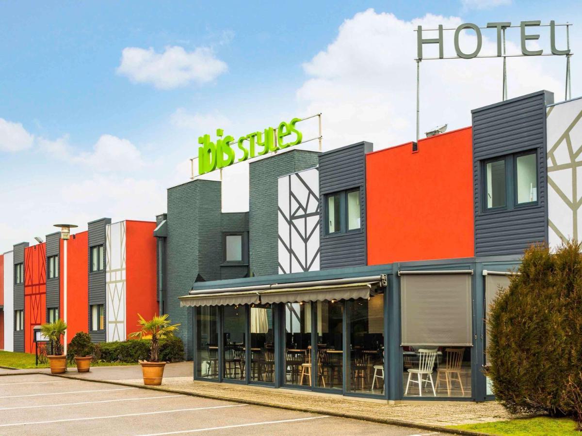 Hotel ibis Styles Rouen Val De Reuil Val-de-Reuil Exterior foto